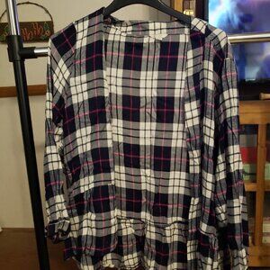 CATO Women's XL Plaid Cardigan